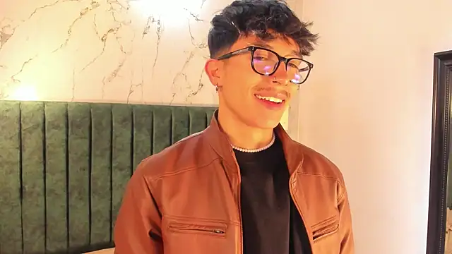 tim  fox online show from November 10, 11:48 am