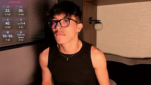 tim  fox online show from March 24, 12:05 pm