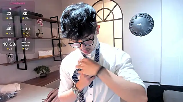 tim  fox online show from November 11, 12:11 pm