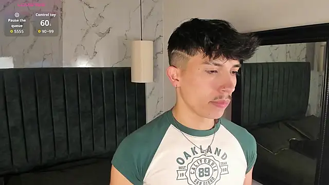 tim  fox online show from March 12, 11:47 am