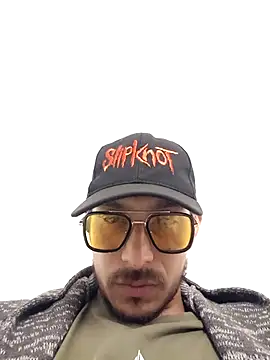 Snapshot of tony-camargo chatting on January 11, 12:12 am tony-camargo online show from January 11, 12:12 am