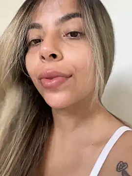 ninfduda online show from December 21, 8:20 pm