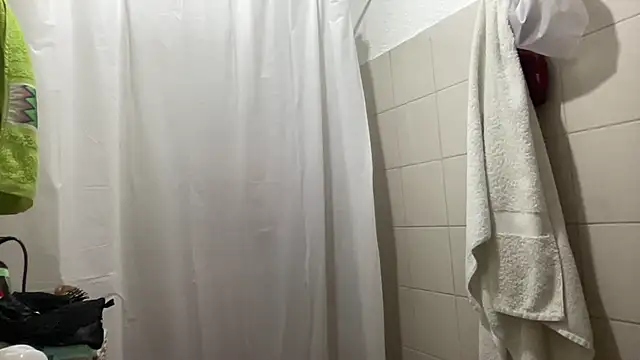 LunaBeya online show from February 10, 12:26 pm