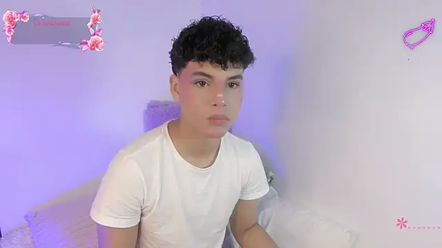 dani angels   online show from June 5, 8:14 pm