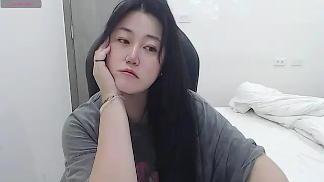 minnie9009 online show from February 28, 1:36 pm