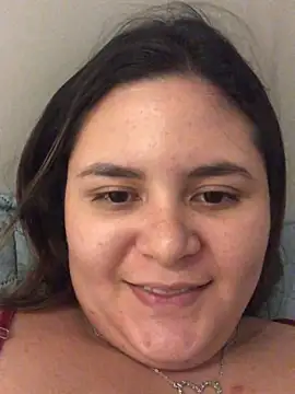 Snapshot of julinha2311 chatting on March 6, 7:10 pm julinha2311 online show from March 6, 7:10 pm