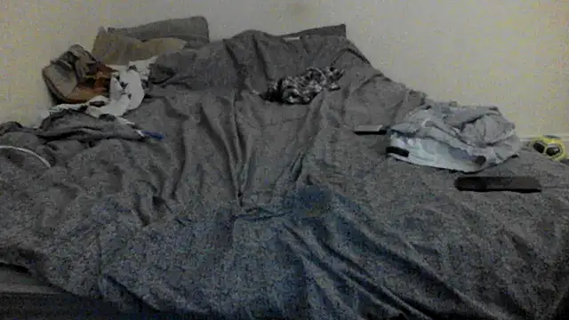 allnaked00 online show from January 11, 11:00 pm