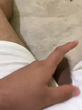 Snapshot of theoso chatting on January 10, 4:22 am theoso online show from January 10, 4:22 am