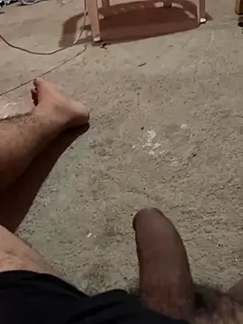 Snapshot of theoso chatting on February 17, 5:47 am theoso online show from February 17, 5:47 am