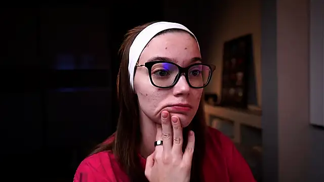 Snapshot of ileanacampbe chatting on December 15, 4:40 am ileanacampbe online show from December 15, 4:40 am