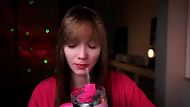 Snapshot of ileanacampbe chatting on November 10, 4:28 am ileanacampbe online show from November 10, 4:28 am