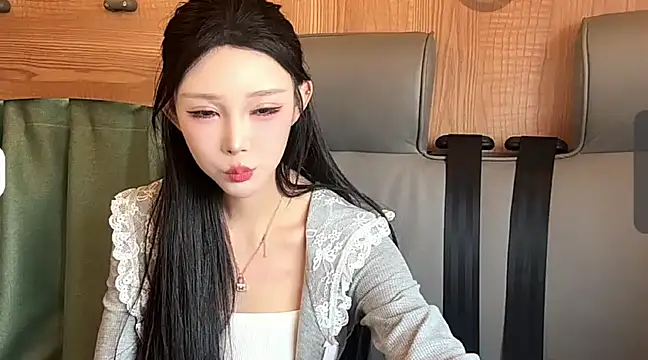 Snapshot of muyan_00 chatting on February 22, 4:51 am muyan 00 online show from February 22, 4:51 am