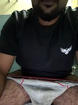 Snapshot of 13lusty chatting on October 11, 9:32 am 13lusty online show from October 11, 9:32 am