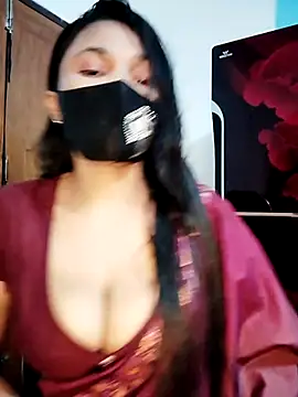 Snapshot of Anika-1 chatting on November 3, 9:24 am Anika-1 online show from November 3, 9:24 am