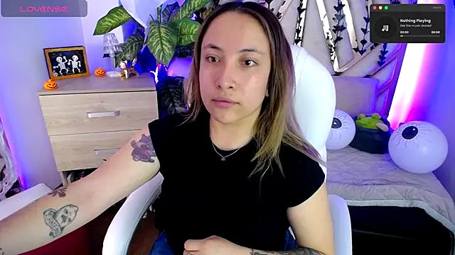 NyxAndria 1 online show from October 27, 9:27 pm