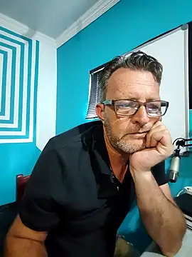 Snapshot of itsmeyes69 chatting on January 29, 2:21 pm itsmeyes69 online show from January 29, 2:21 pm