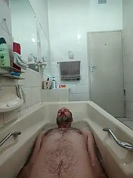 Snapshot of itsmeyes69 chatting on February 25, 5:41 am itsmeyes69 online show from February 25, 5:41 am