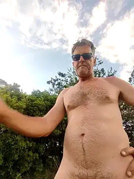 Snapshot of itsmeyes69 chatting on January 25, 3:41 pm itsmeyes69 online show from January 25, 3:41 pm