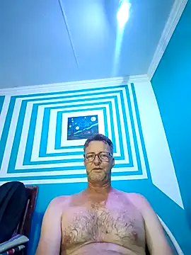 Snapshot of itsmeyes69 chatting on January 25, 9:57 pm itsmeyes69 online show from January 25, 9:57 pm