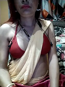 SANA-LEONI online show from October 15, 2:36 pm