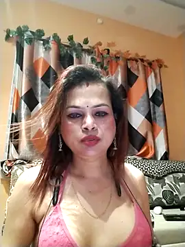 SANA-LEONI online show from March 11, 2:55 pm