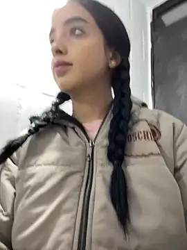 StefanyRousse online show from October 29, 11:53 am