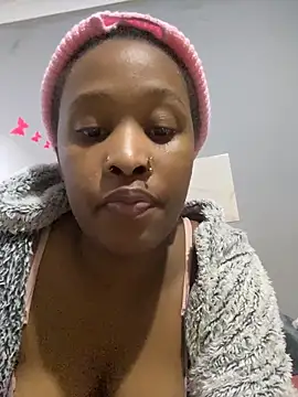 daddysgirly20 online show from May 26, 2:37 pm
