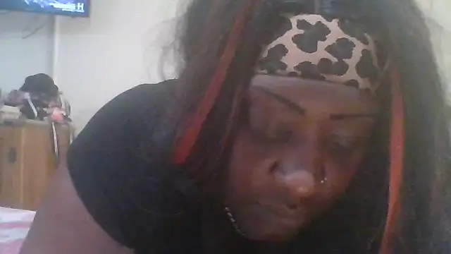 ExoticChocolit online show from November 9, 12:58 am