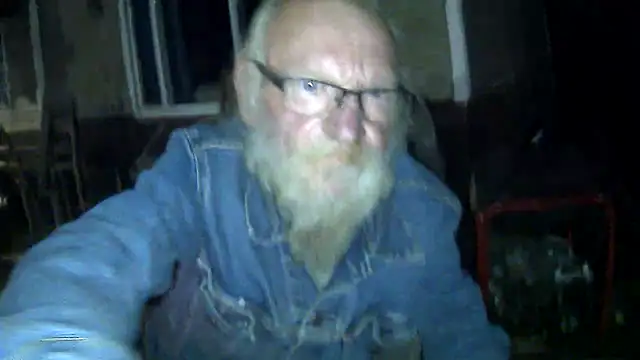 Snapshot of Aldick68 chatting on November 6, 6:39 am Aldick68 online show from November 6, 6:39 am