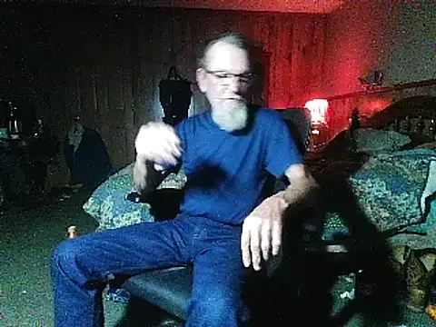 Snapshot of Aldick68 chatting on March 14, 12:43 am Aldick68 online show from March 14, 12:43 am