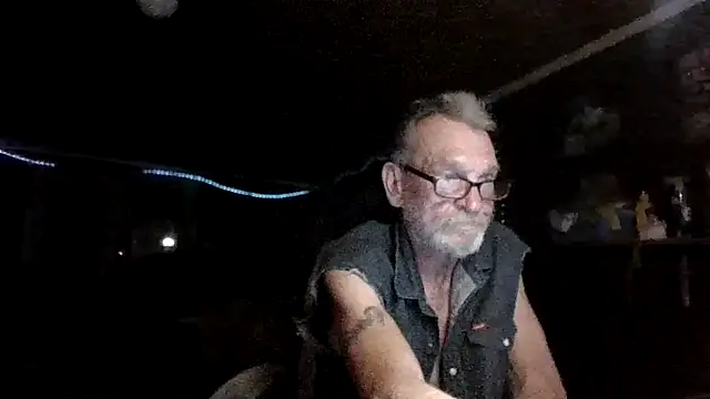 Aldick68 online show from April 18, 7:44 am