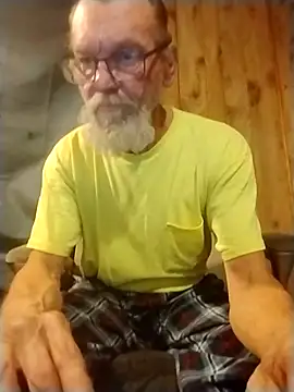 Snapshot of Aldick68 chatting on February 12, 11:20 pm Aldick68 online show from February 12, 11:20 pm