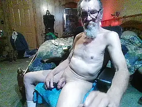 Snapshot of Aldick68 chatting on March 17, 1:35 am Aldick68 online show from March 17, 1:35 am