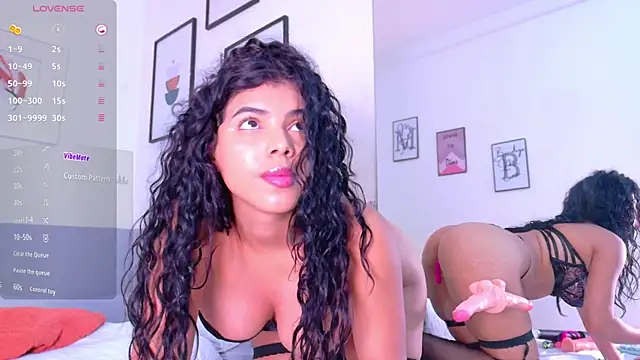 Snapshot of hotiergirl chatting on September 24, 12:22 pm hotiergirl online show from September 24, 12:22 pm