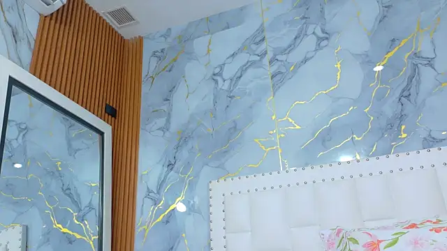 hotiergirl online show from March 21, 11:58 am