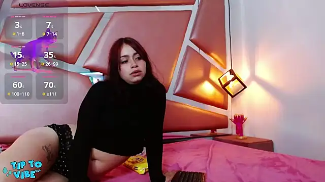 HiddenDesireFx online show from February 7, 1:22 pm