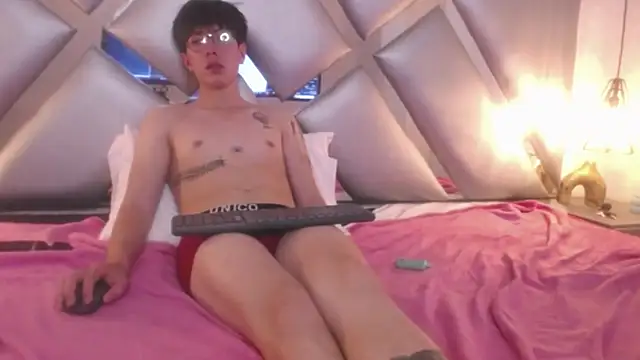 HiddenDesireFx online show from February 6, 4:21 am