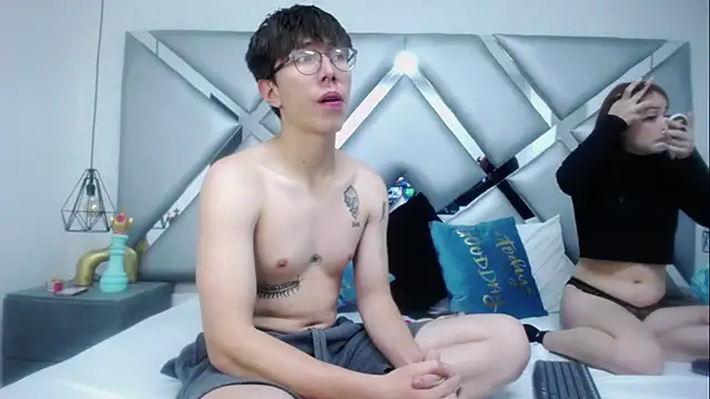 HiddenDesireFx online show from February 1, 4:03 am