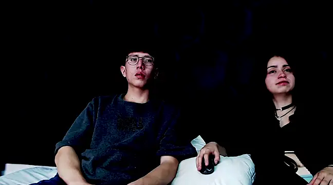 HiddenDesireFx online show from February 20, 4:07 am