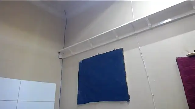 Snapshot of TALLSWATIBIACH chatting on March 15, 12:15 am TALLSWATIBIACH online show from March 15, 12:15 am