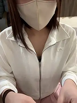 sakuchaaa 2525 online show from March 17, 7:06 pm