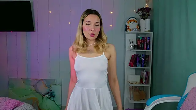 Mercedes Robinson online show from November 1, 4:52 am