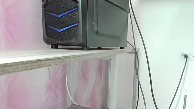 TaniaBellini online show from April 11, 12:31 pm