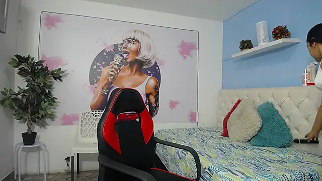 Maylin horny19 online show from March 1, 7:03 pm