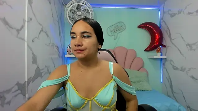Maylin horny19 online show from May 24, 10:42 pm
