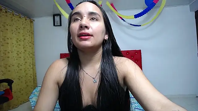 Snapshot of Maylin_horny19 chatting on June 27, 3:12 am Maylin horny19 online show from June 27, 3:12 am