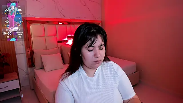 zoes milee online show from December 5, 11:31 am