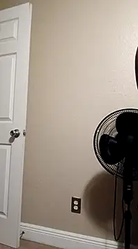 chocolatechipkukky85 online show from March 21, 9:12 am