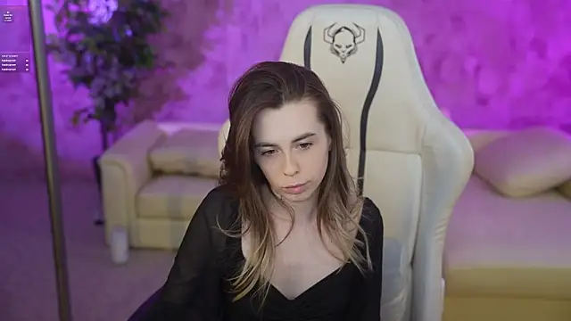 Lika Secret  online show from March 2, 10:56 pm
