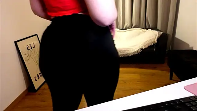 ShyHotNerd online show from March 6, 12:41 pm